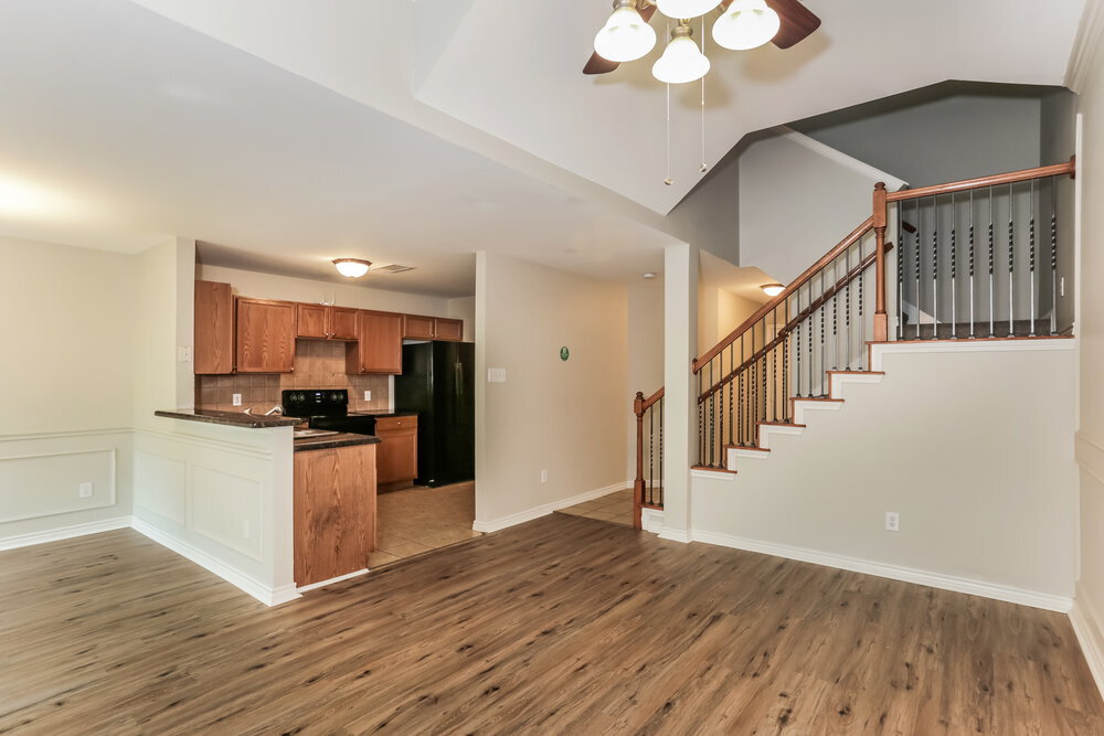 Building Photo - 12634 Bay Ave