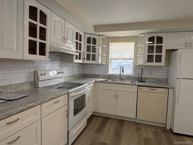 Building Photo - 116 Hawleys Corners Rd