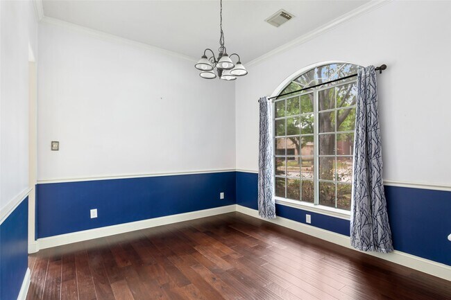 Building Photo - 18418 Hot Creek Ct