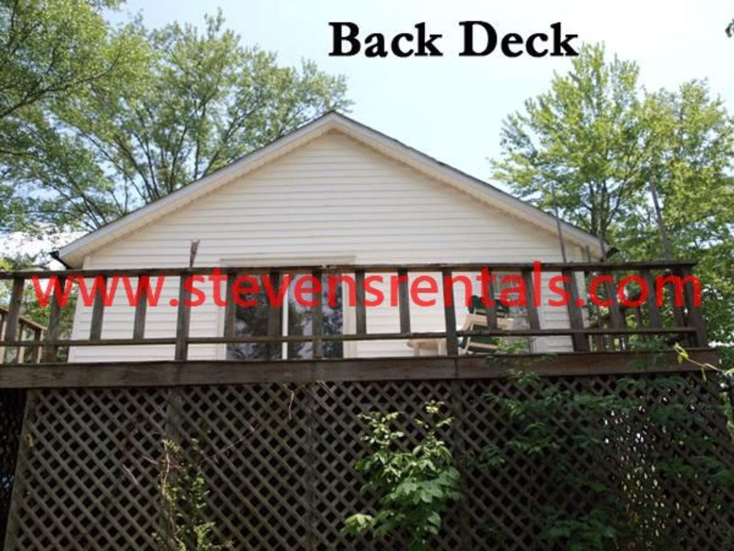 Building Photo - 944 N Franklin Ave