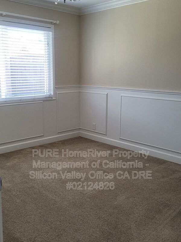 Building Photo - 3238 Hilary Dr