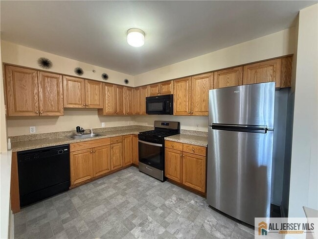 Building Photo - 1338 Fernwood Ct