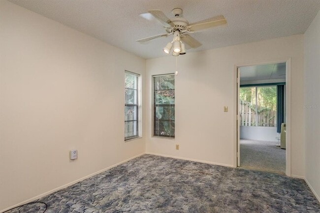 Building Photo - 10918 Freemont Dr