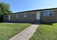 Building Photo - 425 Patrician Pl