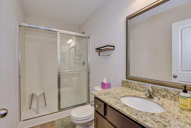 Building Photo - 2047 Catlet Ct