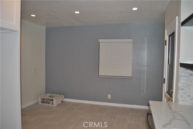 Building Photo - 620 Stephen Rd