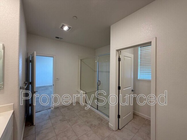 Building Photo - 2099 Frank Blondin Ln