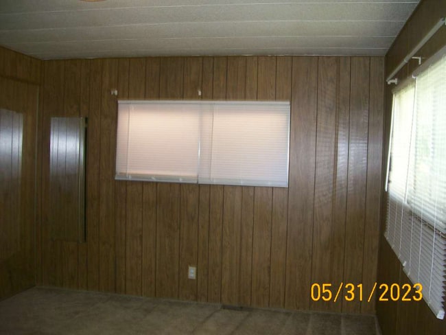 Building Photo - 13 Travertine Ln