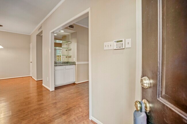 Building Photo - 2001 Bering Dr