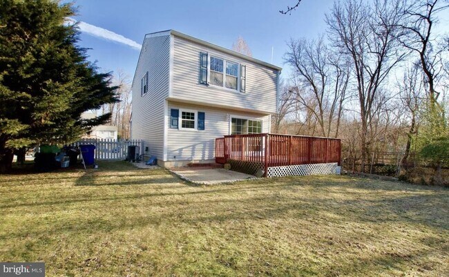 Building Photo - 7908 Well Water Way