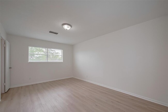 Building Photo - 11235 FM1764