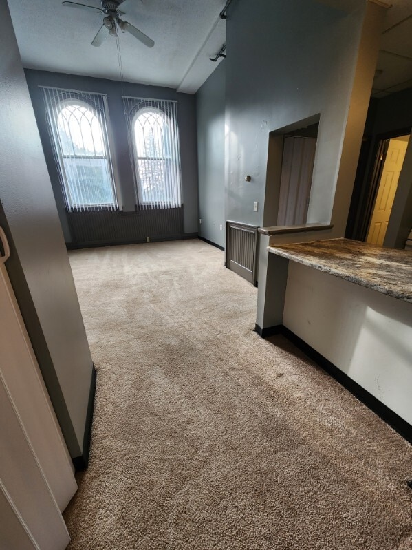 Building Photo - 35 Wood St