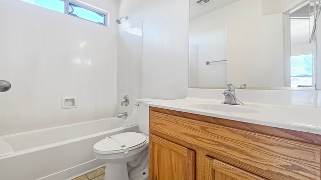 Building Photo - Great price for this Goodyear neighborhood!