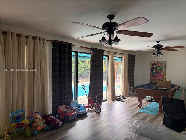 Building Photo - 5170 SW 18th Ct