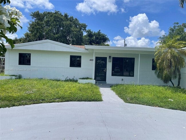 Primary Photo - 4310 NW 182nd St