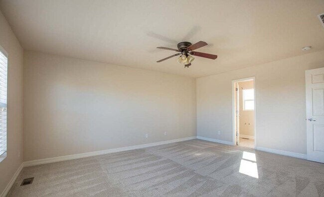 Building Photo - 4026 Berwick Ln