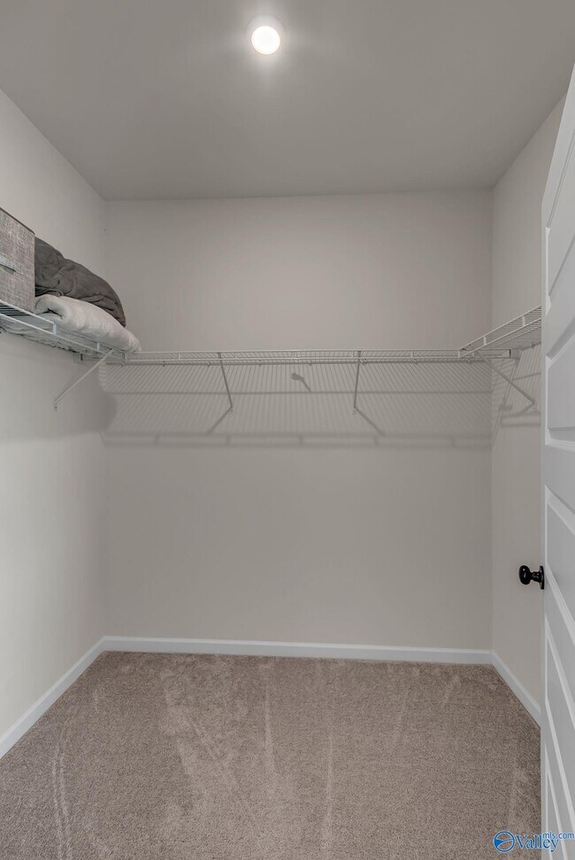 Building Photo - 29772 Logan Oaks Dr NW