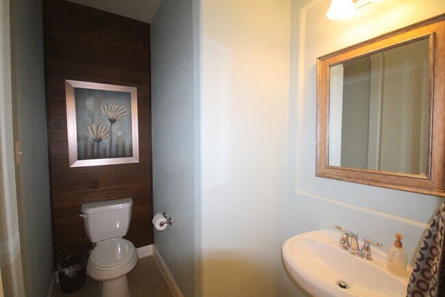 Building Photo - 2839 Nolina Ln