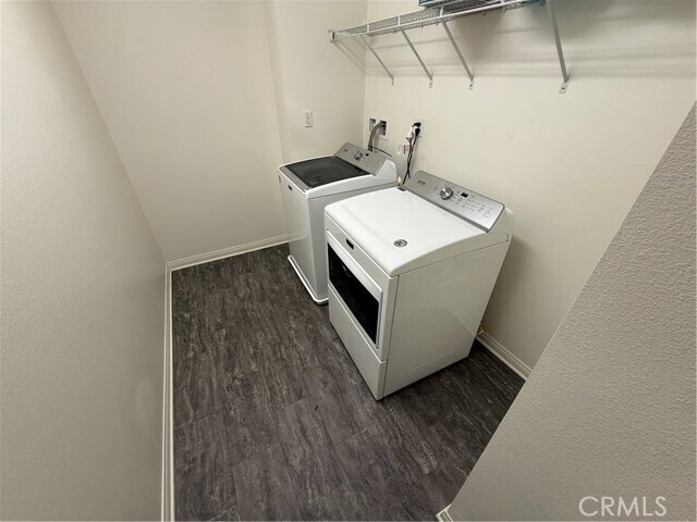 Building Photo - 672 Suukat Ct