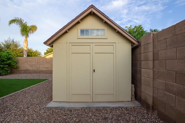Backyard STORAGE Shed - 4167 E Sundance Ave