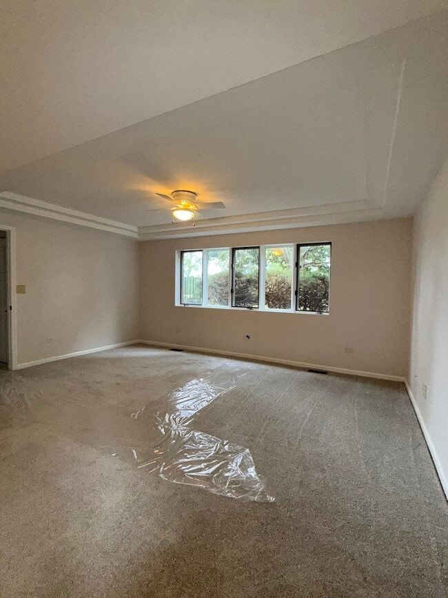 Building Photo - 9204 Drummond Dr