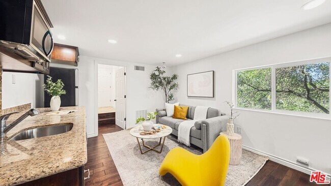 Building Photo - 11559 Dona Teresa Dr