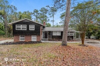 Building Photo - 14 Piney Woods Ln