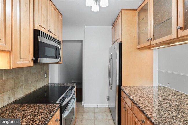 Building Photo - 3263 S Stafford St