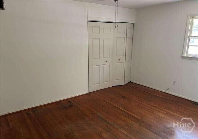 Building Photo - 150 Sherwood Dr