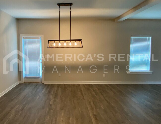 Building Photo - Home for Rent in Jemison, AL! Available to View!