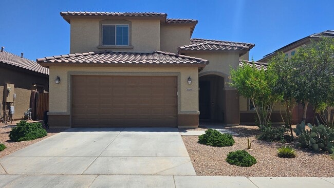 Building Photo - Private Pool in excellent newer neighborhood!