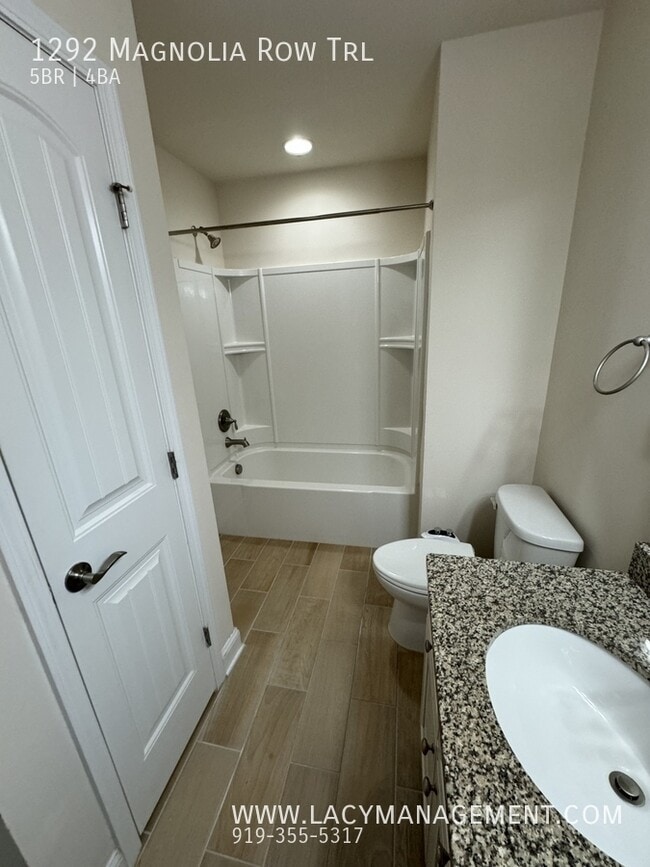 Building Photo - 1292 Magnolia Row Trail