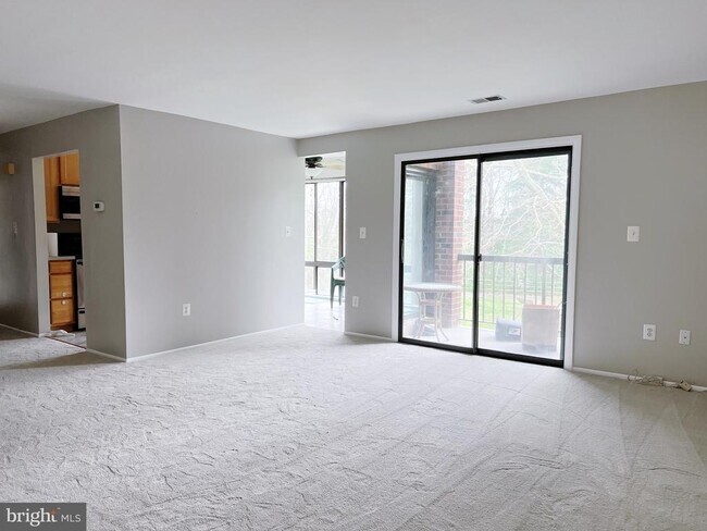 Building Photo - 8141 Needwood Rd