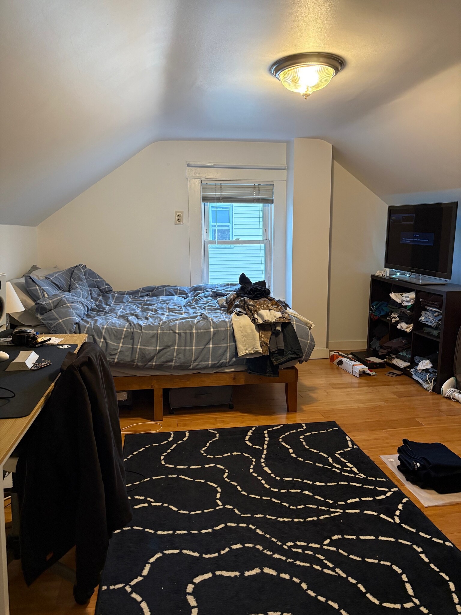 Building Photo - 291 Elm St