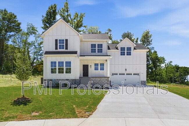 Building Photo - 406 Legends Court