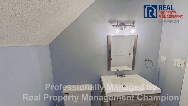 Building Photo - 4723 Waltmoor Rd