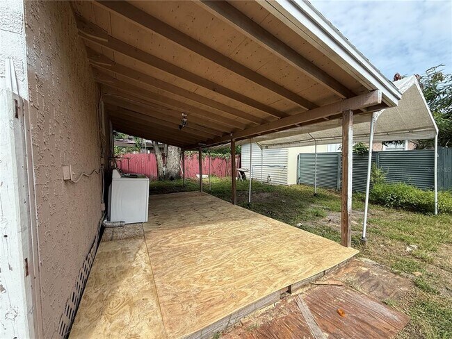 Building Photo - 1405 40th St