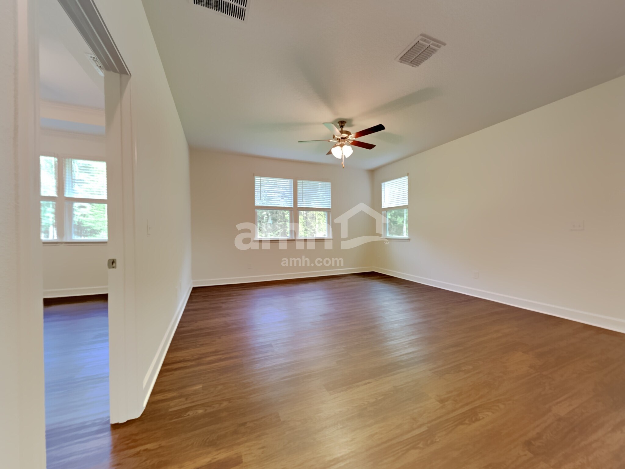 Building Photo - 567 Tumbled Stone Way