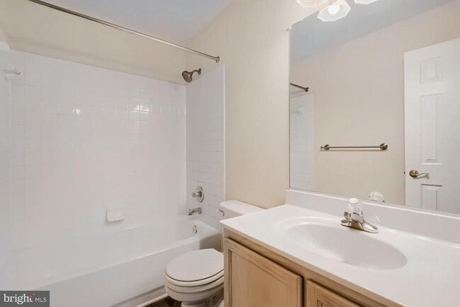 Building Photo - 3971 Red Deer Cir