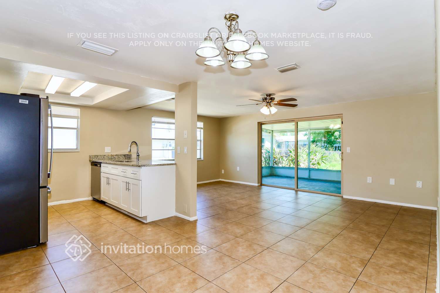 Building Photo - 5809 Elena Dr