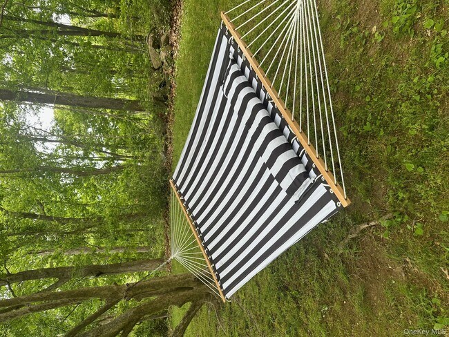 Building Photo - 9 Johnston Rd