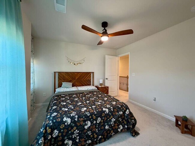 Building Photo - 15107 Nichols Hall Dr