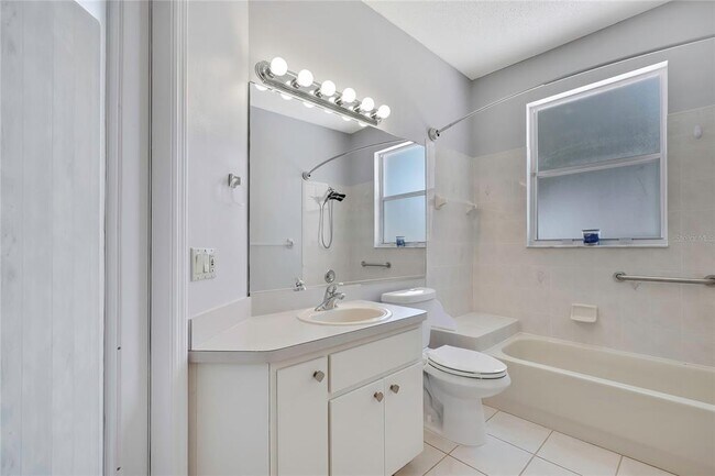 Building Photo - 4628 Bayridge Ct