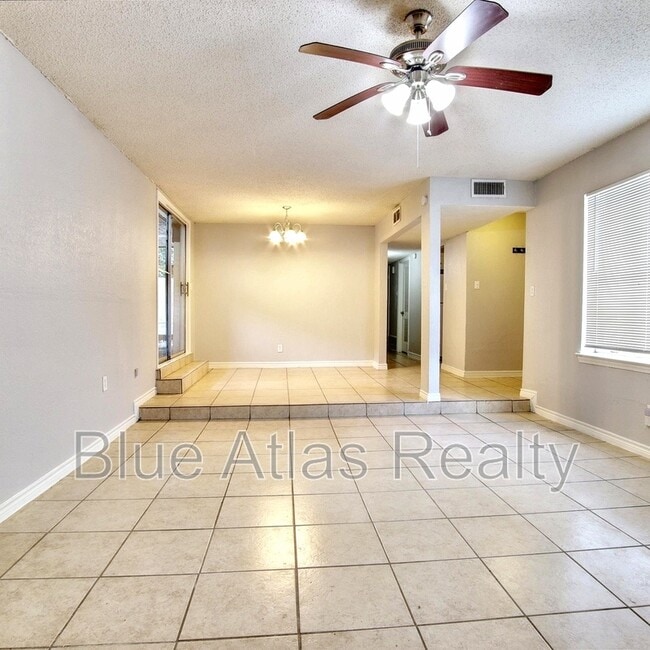 Building Photo - 5354 Wonder Dr