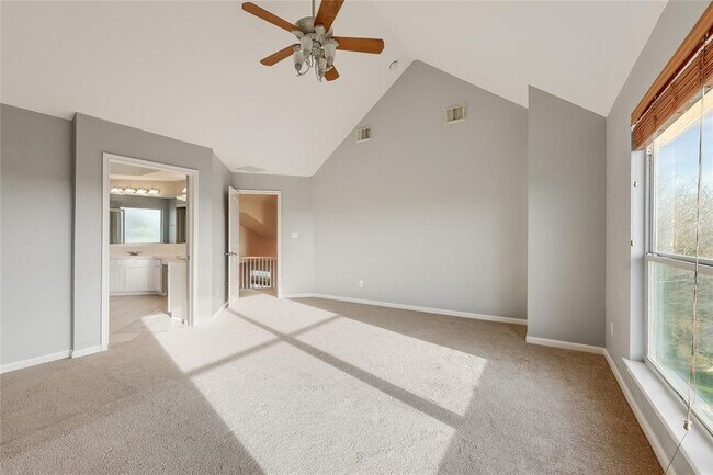 Building Photo - 9200 Hurley Cove