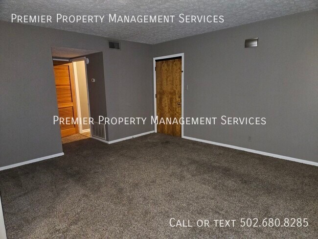 Building Photo - 2 Bedroom appartments with laundry hookups