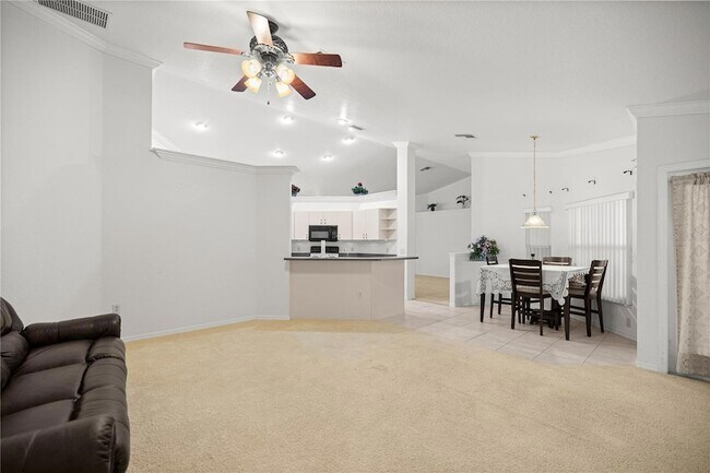 Building Photo - 13552 SW 81 Cir