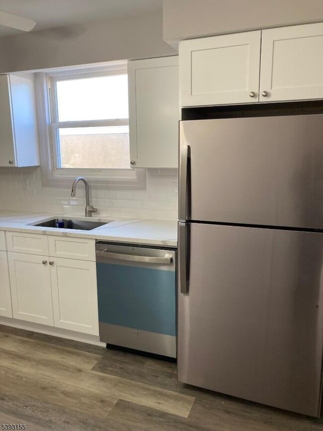 Building Photo - 9 Enoch St