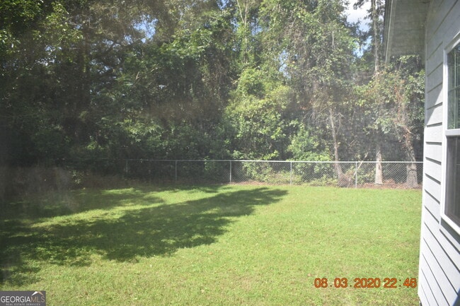 Building Photo - 102 W Grady Ave