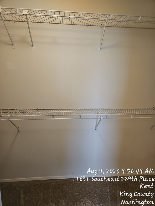 Building Photo - Kent East Hill 2 story home in Hurters Run Too, 3 bed 2.5 bath,  2 car garage and large fenced ya...